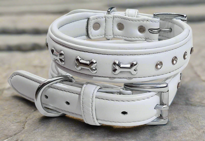 Pfoetchenwelt leder Hundehalsband verziert mit Knochen